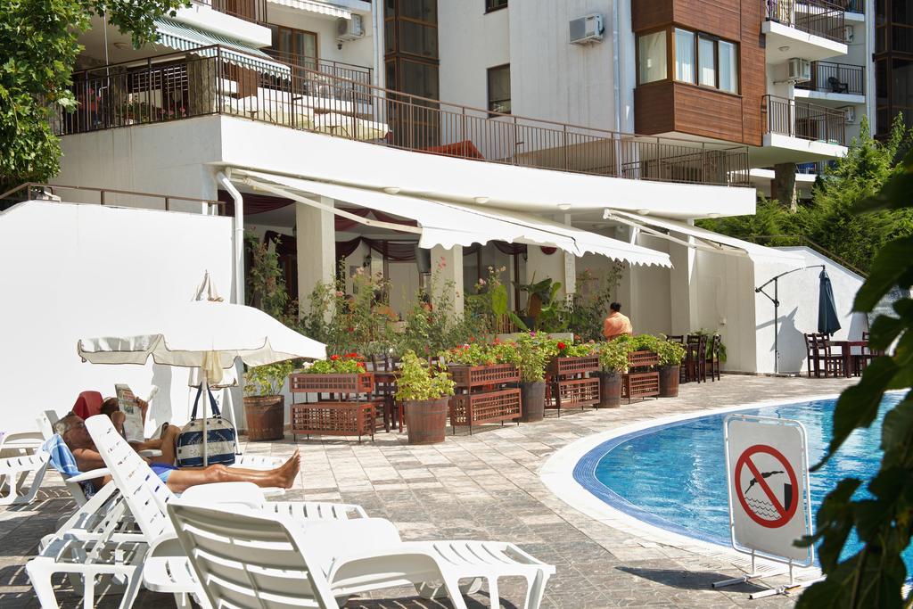 Messambria Beach Apartments สวิติ วลัส ภายนอก รูปภาพ
